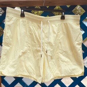 All in Motion Men's Summer Shorts, Yellow, Size XL